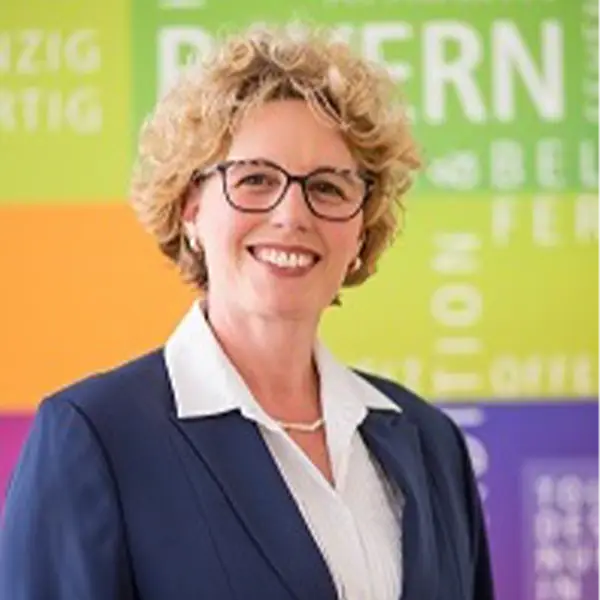 Ansprechpartnerin Tanja Bessel